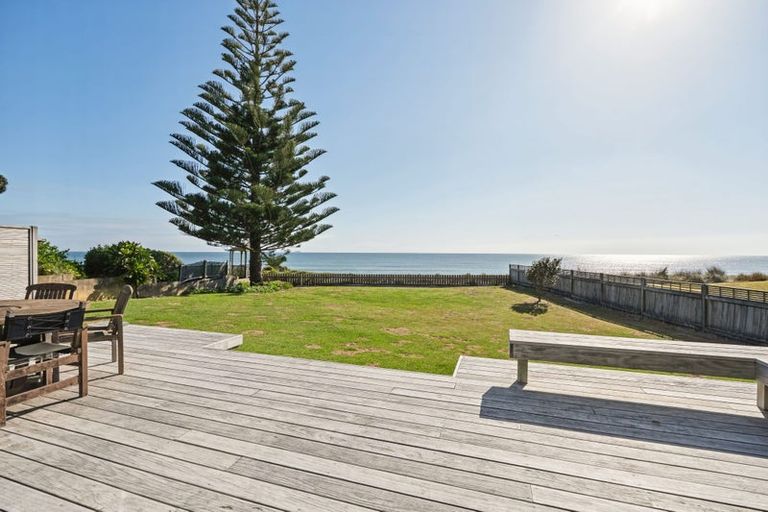 Photo of property in 499 Pukehina Parade, Pukehina, Te Puke, 3189