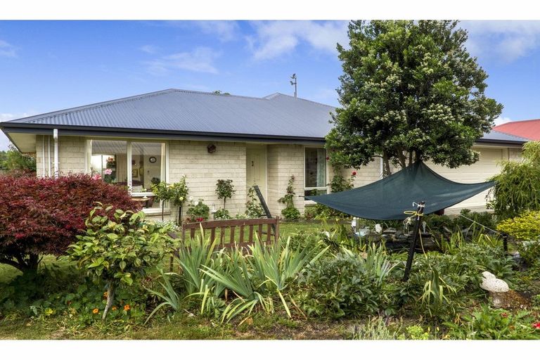 Photo of property in 14 Sanderlane Drive, Motueka, 7120