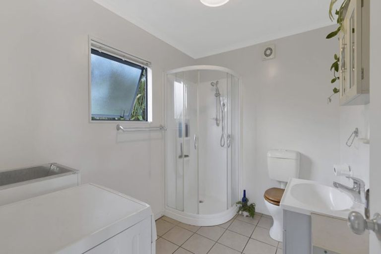 Photo of property in 69 Princes Street, Waikari, 7420