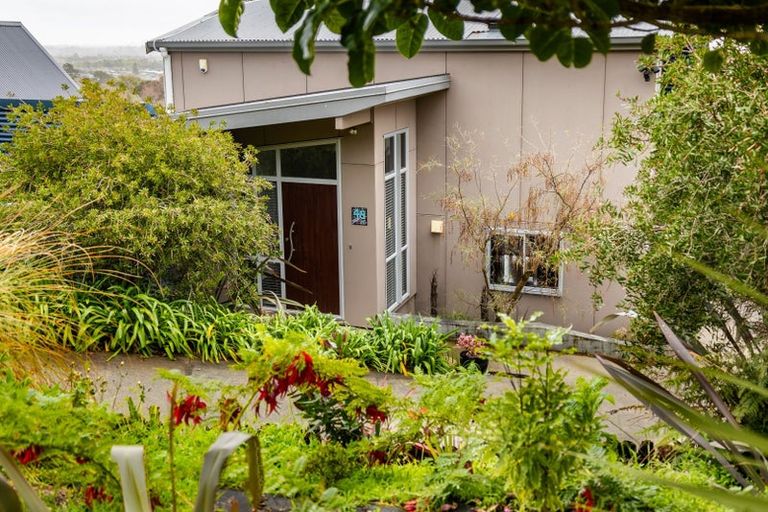 Photo of property in 48 Kotare Street, Waikanae, 5036