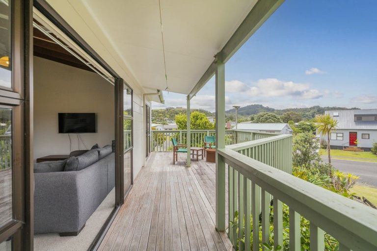 Photo of property in 1 Norfolk Place, Tairua, 3508
