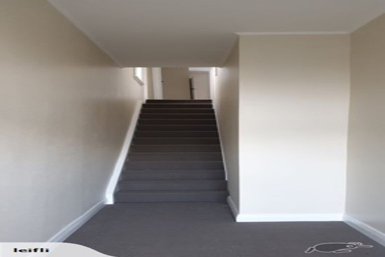 Photo of property in 76 Tinakori Road, Thorndon, Wellington, 6011