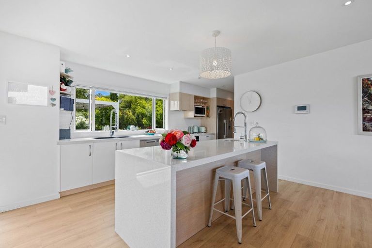 Photo of property in 12 Botanical Heights Drive, Waipahihi, Taupo, 3330