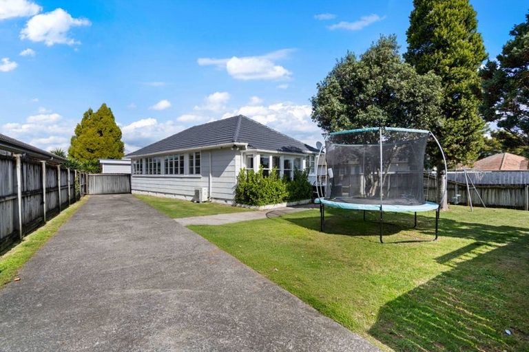 Photo of property in 3 Waitaua Street, Papakura, 2110