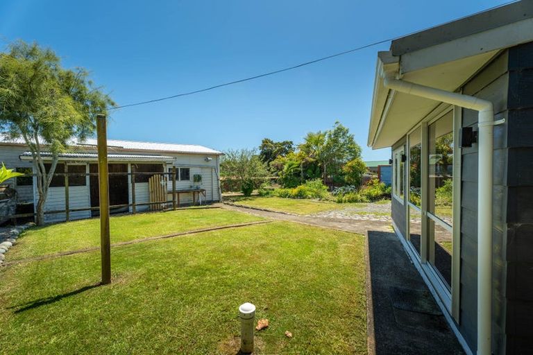 Photo of property in 421 Glenview Road, Motupipi, Takaka, 7183
