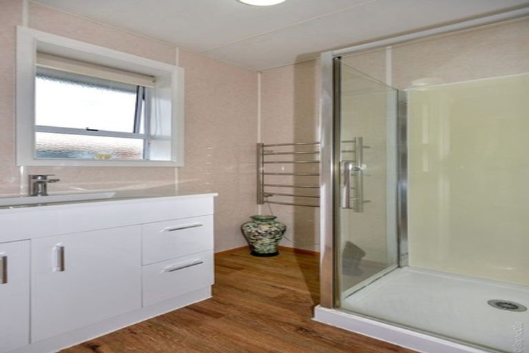 Photo of property in 7 Marshwood Place, Sockburn, Christchurch, 8042