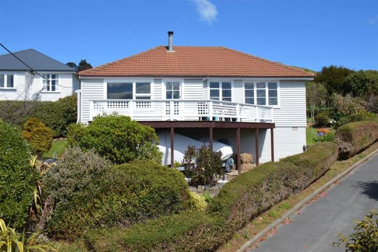 Photo of property in 32 Selwyn Avenue, Akaroa, 7520