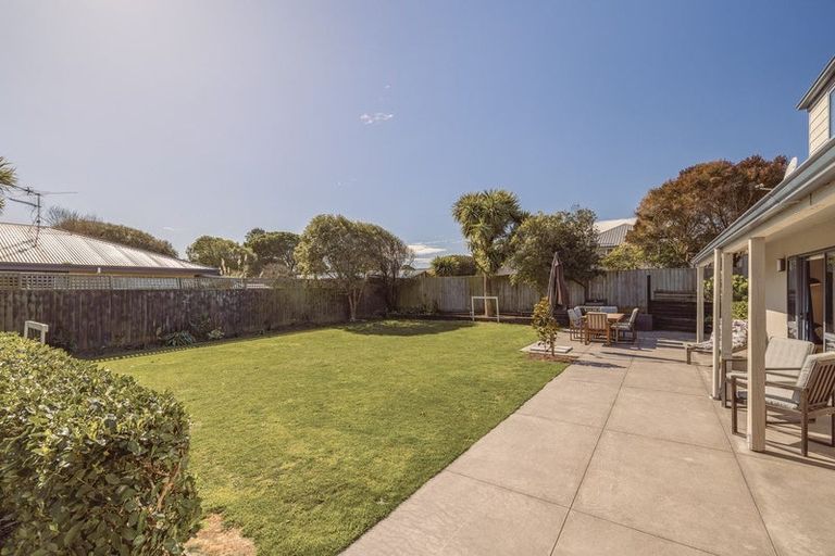 Photo of property in 221a Pine Avenue, South New Brighton, Christchurch, 8062
