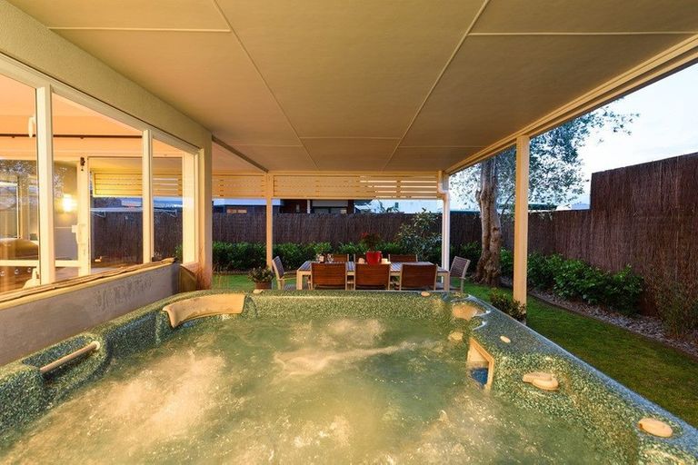 Photo of property in 15 Twelfth Avenue, Tauranga South, Tauranga, 3112