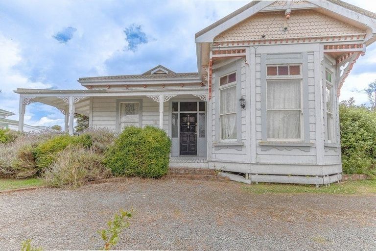 Photo of property in 16 Toia Street, Marton, 4710