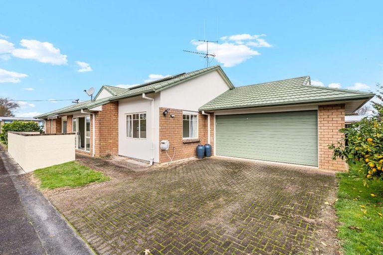 Photo of property in 68 Grey Street, Cambridge, 3434