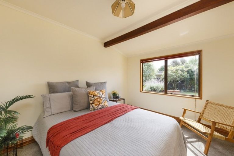 Photo of property in 3 Hind Place, Hokowhitu, Palmerston North, 4410