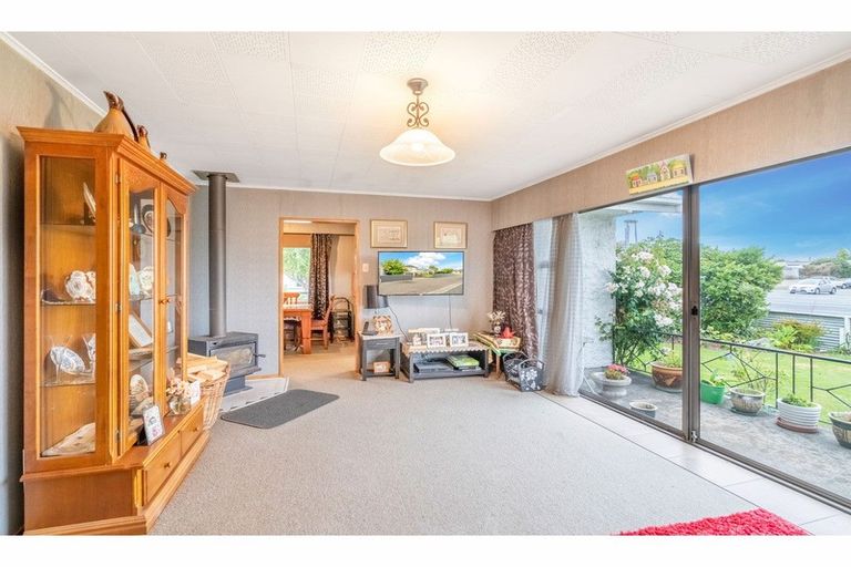 Photo of property in 693 Tay Street, Hawthorndale, Invercargill, 9810