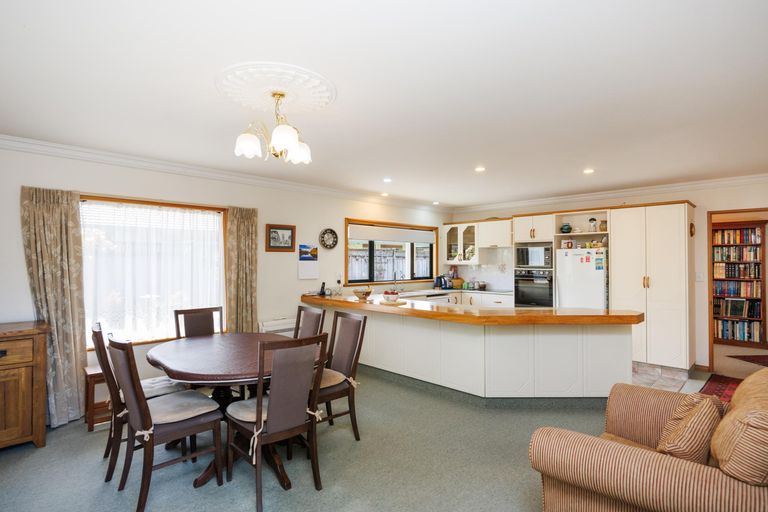 Photo of property in 18 Airport Drive, Milson, Palmerston North, 4414