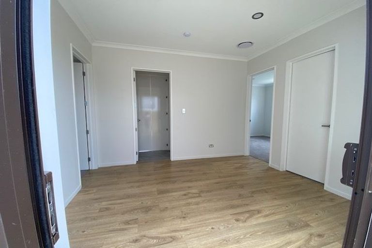 Photo of property in 66 Tir Conaill Avenue, Flat Bush, Auckland, 2019