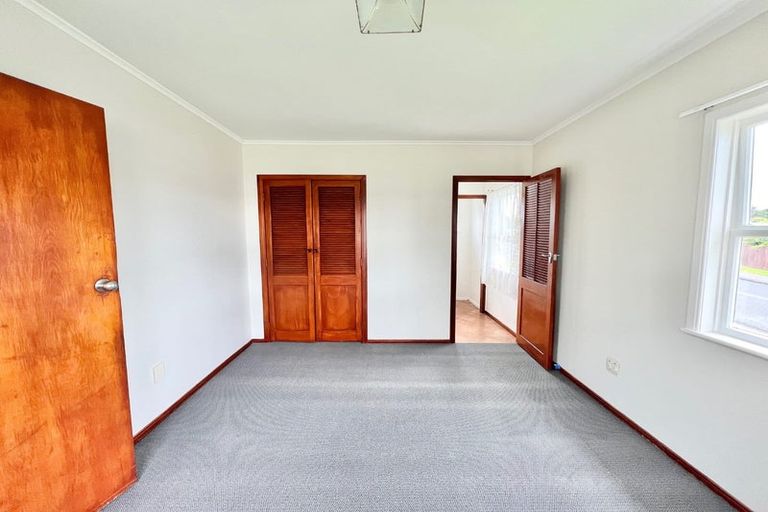 Photo of property in 1 Whitley Crescent, Otara, Auckland, 2023