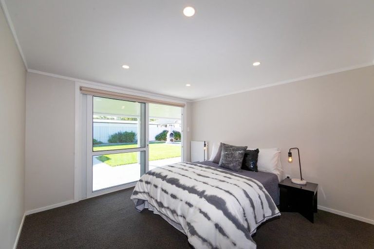 Photo of property in 39 Lipscombe Crescent, Havelock North, 4130