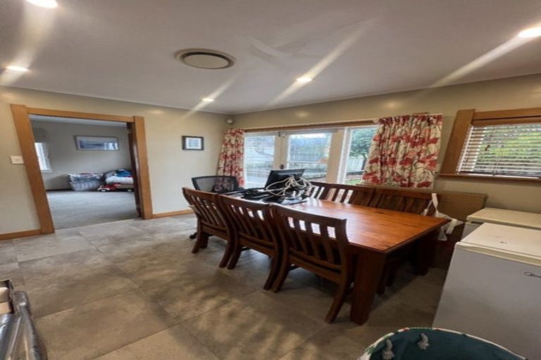 Photo of property in 12 Hinau Street, Maeroa, Hamilton, 3200