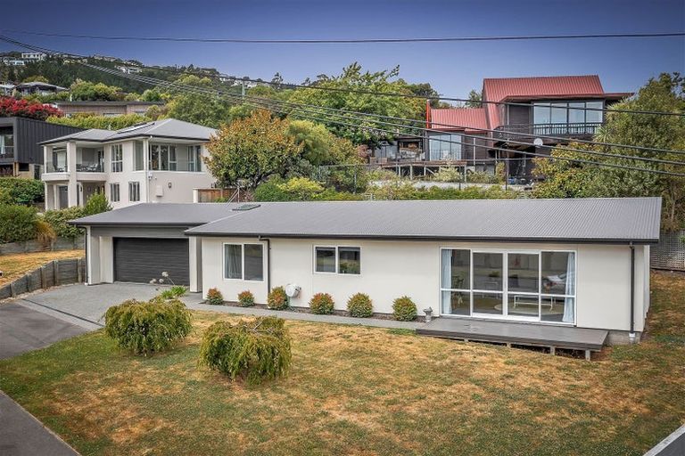 Photo of property in 4 Whaka Terrace, Huntsbury, Christchurch, 8022