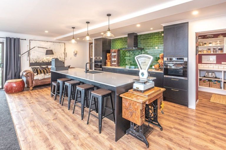 Photo of property in 11 D'arcy Road, Bastia Hill, Whanganui, 4500