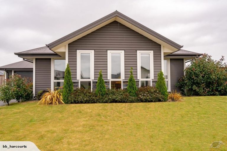 Photo of property in 51 Beachvale Drive, Kaiapoi, 7630