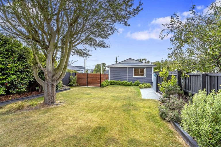 Photo of property in 2/293 Burwood Road, Burwood, Christchurch, 8083