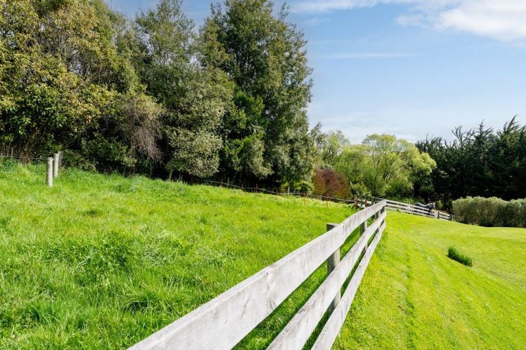 Photo of property in 14 Saddle Hill Road, Fairfield, Dunedin, 9076