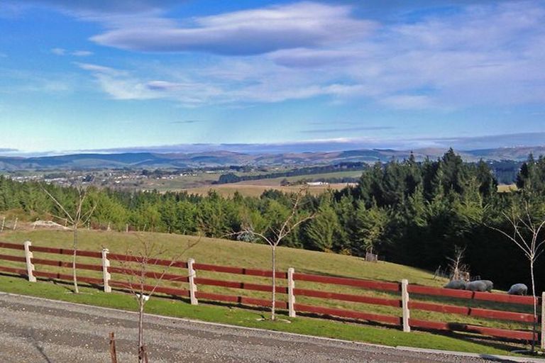 Photo of property in 161 Sunflower Road, Balclutha, 9274