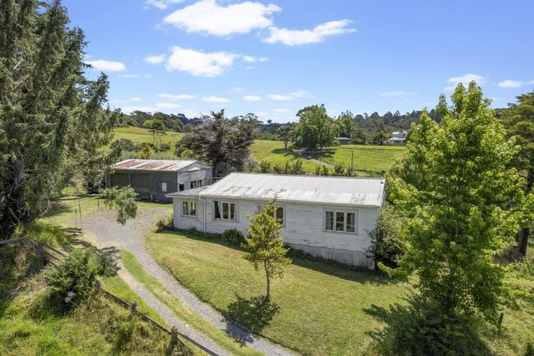 Photo of property in 30 Coulter Road, Swanson, Auckland, 0614