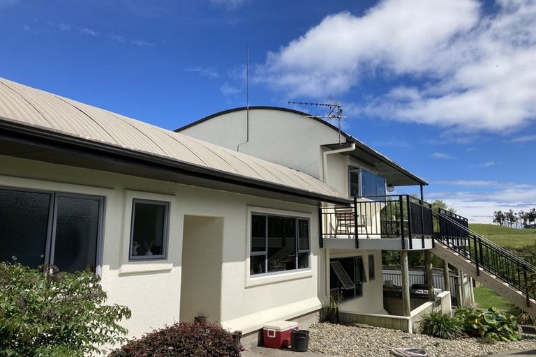 Photo of property in 1339 Main North Road, Urenui, 4375