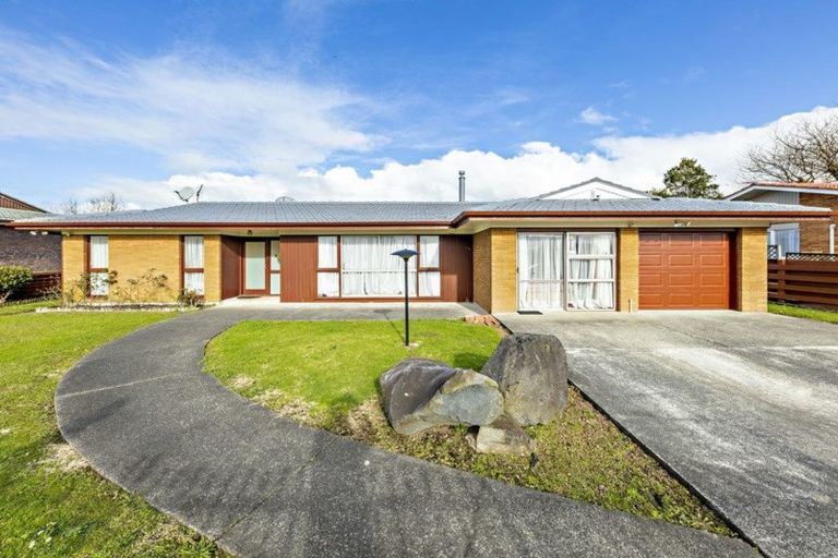 Photo of property in 18 Park Estate Road, Rosehill, Papakura, 2113