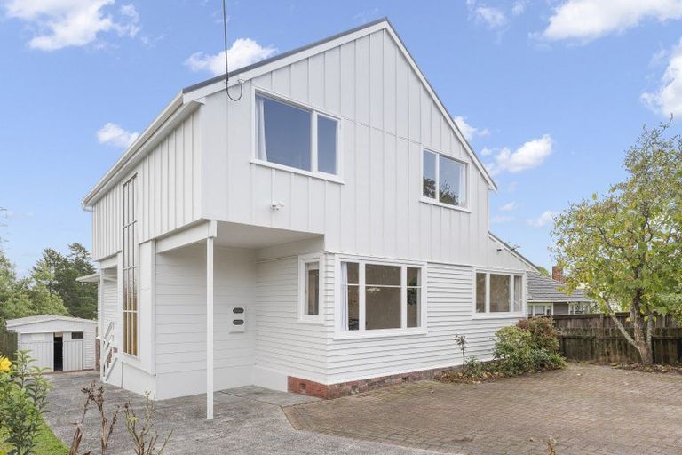 Photo of property in 38 Toru Street, Te Atatu Peninsula, Auckland, 0610