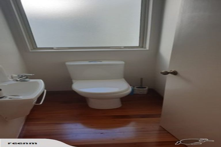 Photo of property in 6 The Close, Greenhithe, Auckland, 0632