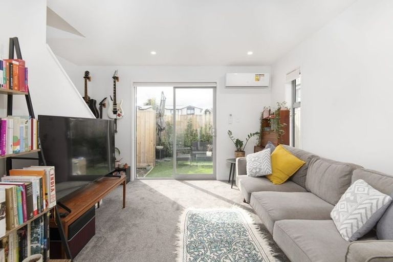 Photo of property in 6/318 Oxford Terrace, Avalon, Lower Hutt, 5011