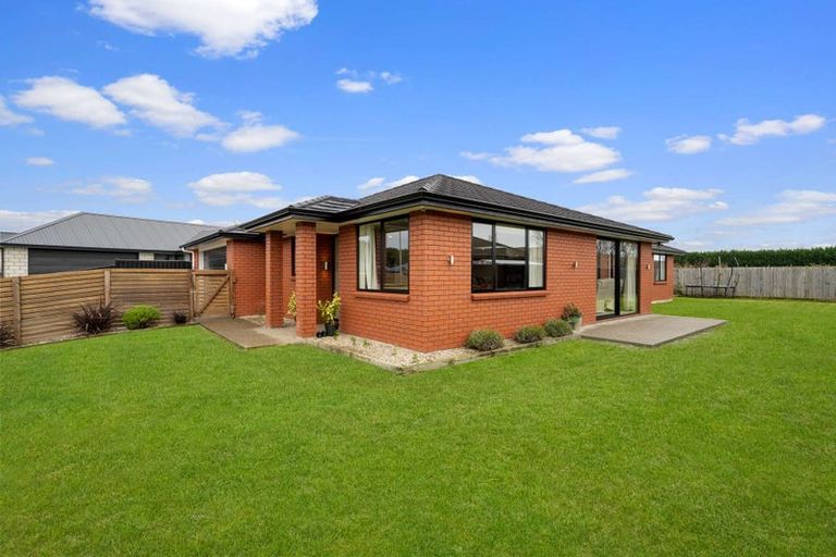 Photo of property in 98 Hoffman Court, Waikiwi, Invercargill, 9810