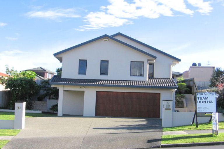 Photo of property in 43 Ransom Smyth Drive, Goodwood Heights, Auckland, 2105