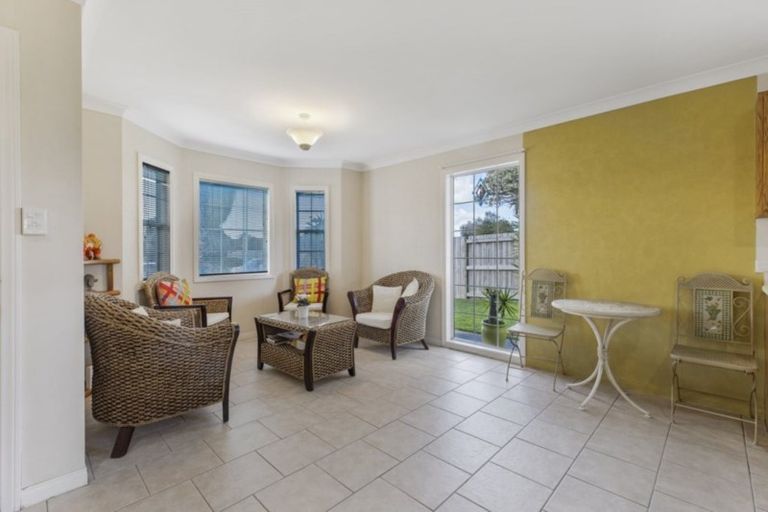 Photo of property in 59 Corinth Grove, Papamoa Beach, Papamoa, 3118