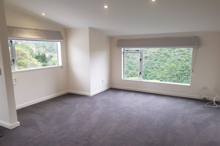 Photo of property in 59a Mandalay Terrace, Khandallah, Wellington, 6035