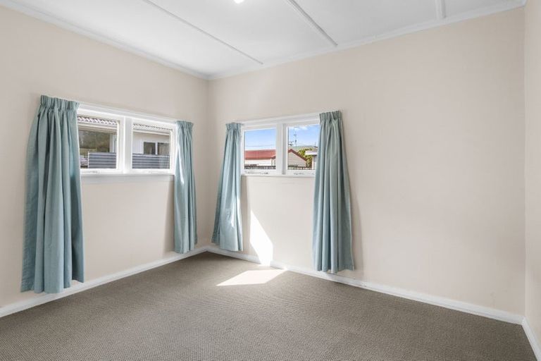 Photo of property in 17 Reeve Street, Levin, 5510