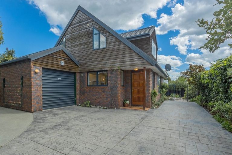 Photo of property in 2 Harrods Court, Ilam, Christchurch, 8053