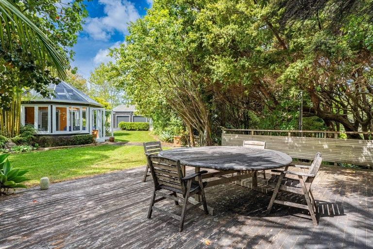 Photo of property in 1034 Cove Road, Langs Beach, Waipu, 0582
