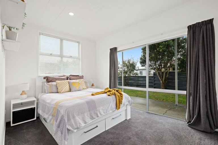 Photo of property in 25 Snells Beach Road, Snells Beach, 0920