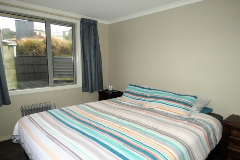 Photo of property in 38 Wharfe Street, South Hill, Oamaru, 9400