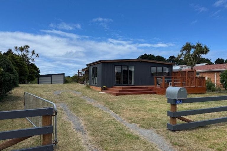 Photo of property in 125 Moturata Road, Taieri Beach, Taieri Mouth, 9091