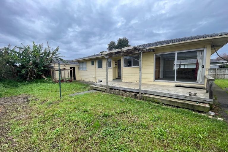 Photo of property in 1/48 Rowandale Avenue, Manurewa, Auckland, 2102