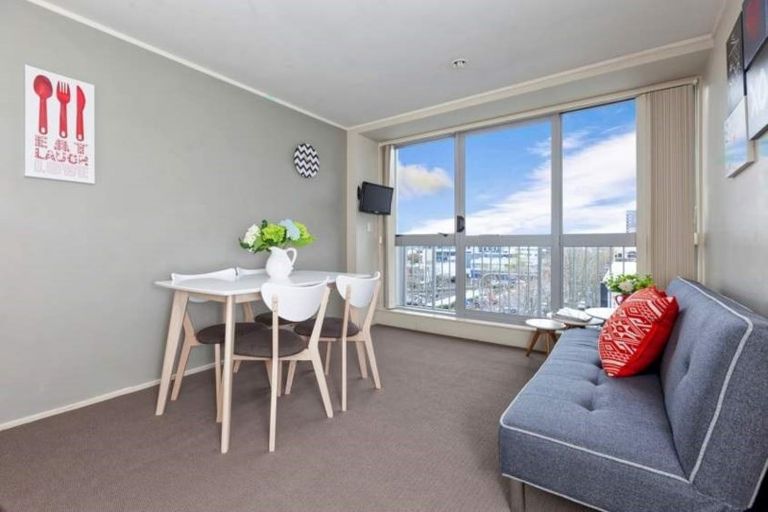 Photo of property in 72 Nelson Street, Howick, Auckland, 2014