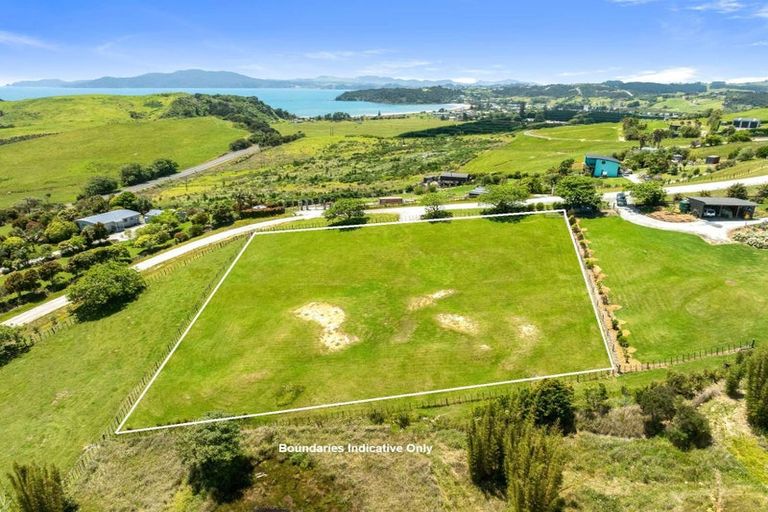 Photo of property in 28a Taipa View Road, Taipa, 0483