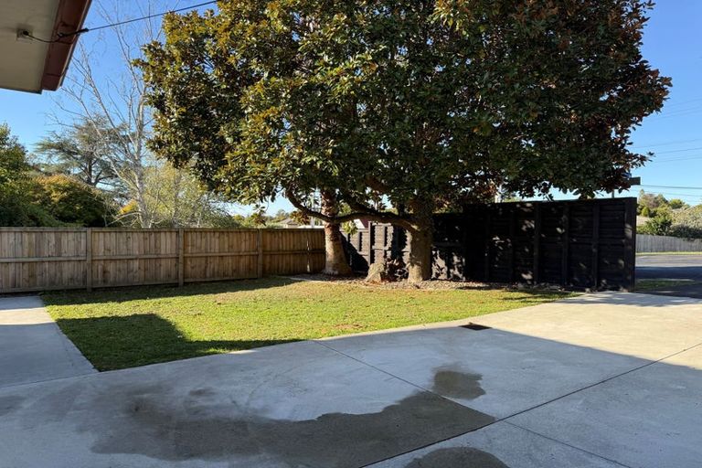 Photo of property in 11 Knighton Road, Hillcrest, Hamilton, 3216