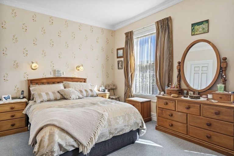 Photo of property in 29 Scarborough Terrace, Mount Victoria, Wellington, 6011