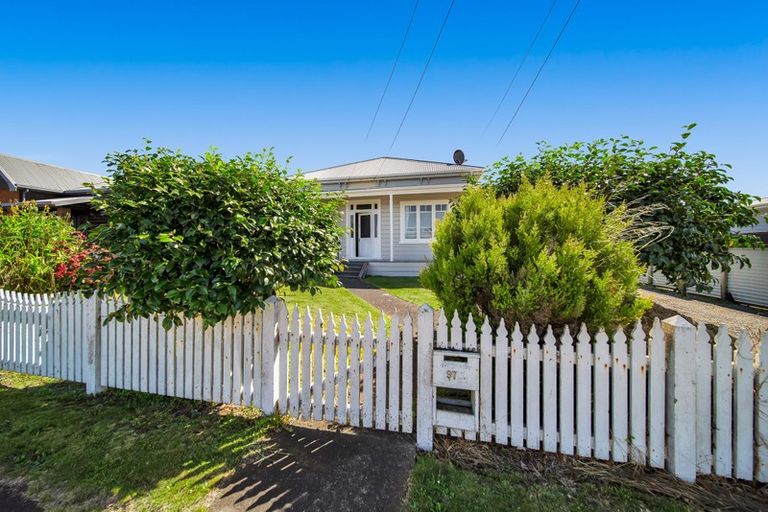 Photo of property in 97 Wilson Street, Hawera, 4610